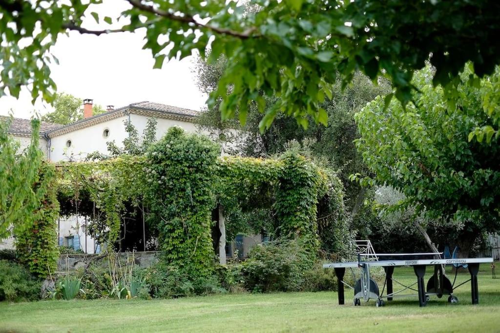 Gite De Charme 80 M², Piscine, Proche D'Uzes. Vezenobres Εξωτερικό φωτογραφία